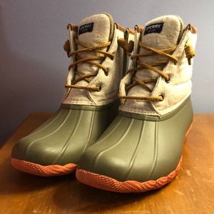 Sperry duck boots
